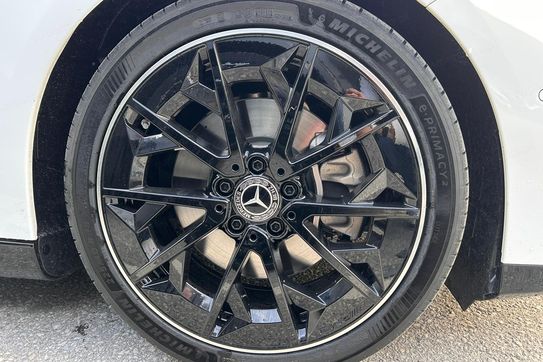 Mercedes CLA 200 4-Matic AMG Line