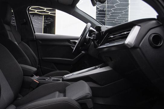 Audi A3 35 TFSI mHEV Advanced S tronic