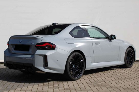 BMW Seria 2 M2