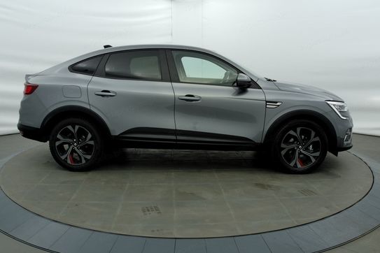 Renault Arkana Evolution 1.6 E-Tech Hybrid AT