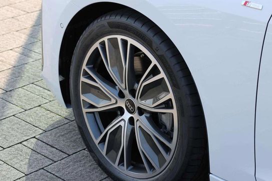 Audi A5 TDI Avant S line