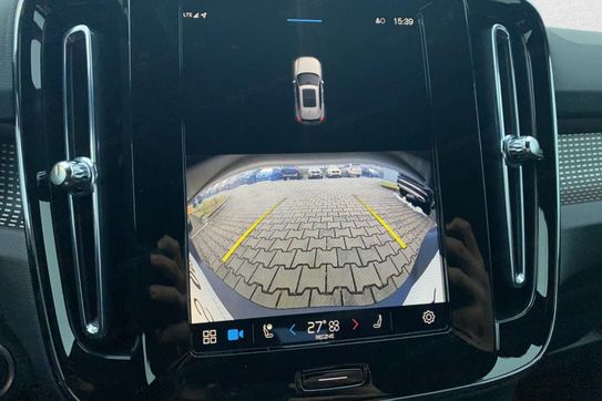 Volvo XC40 B3 B Plus Dark