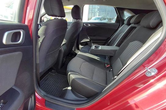 Kia Ceed 1.5 T-GDI M