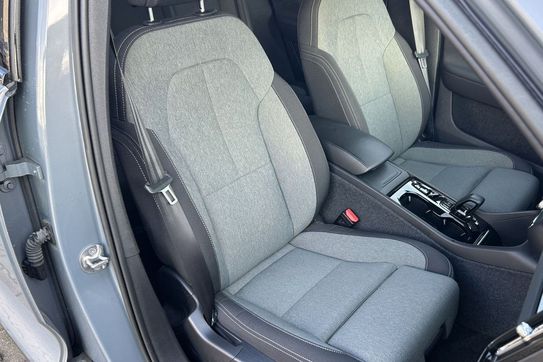 Volvo XC40 B3 Plus Dark aut