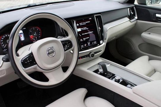 Volvo V60 CC B4 D AWD aut