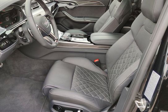 Audi A8 50 TDI quattro