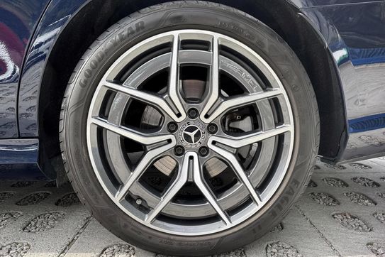 Mercedes Klasa E 220 d 4-Matic AMG