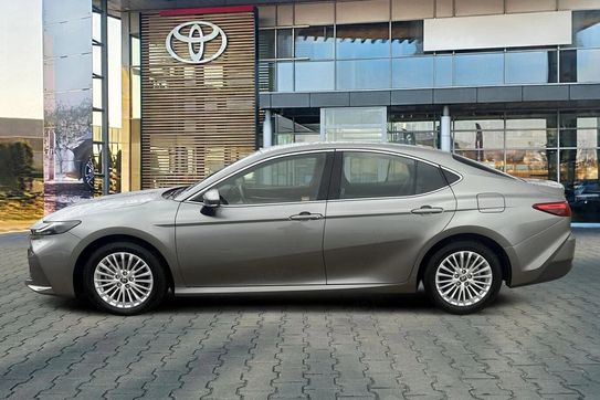 Toyota Camry 2.5 Hybrid Dynamic Force Comfort e-CVT