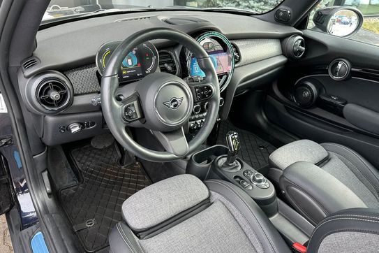 Mini Mini Cooper SE Classic Trim