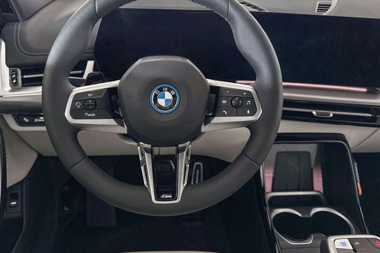 BMW iX1 eDrive20 M Sport