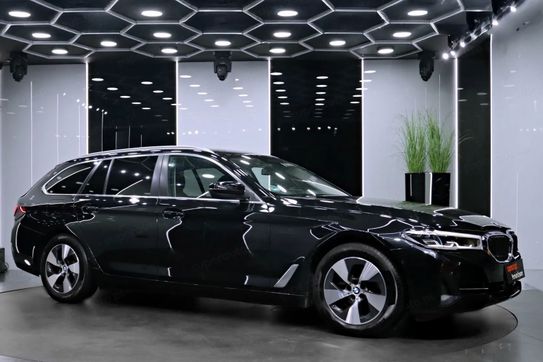 BMW Seria 5 520d mHEV aut