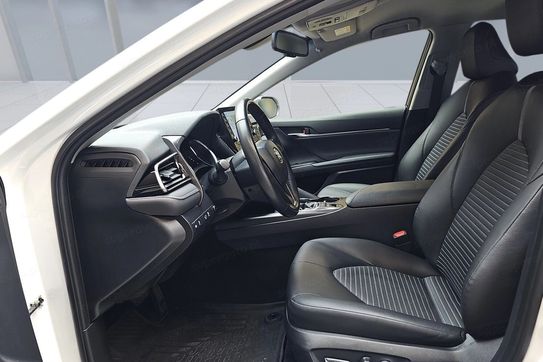 Toyota Camry 2.5 Hybrid Prestige