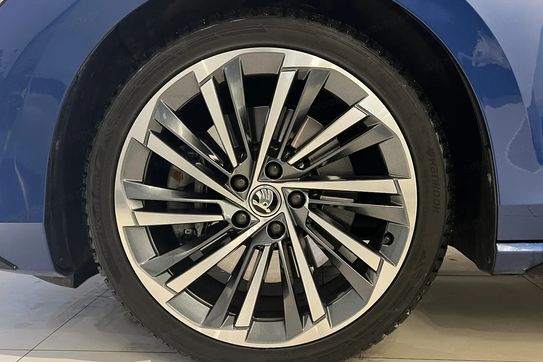 Skoda Superb 2.0 TDI SCR 4x4 Sportline DSG