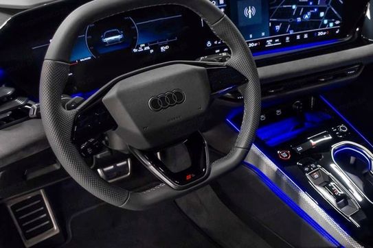 Audi A6 e-Hybrid quattro