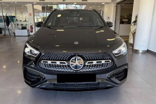 Mercedes GLA 220 4-Matic AMG Line