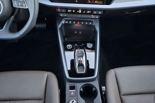 Audi A3 35 TFSI Advanced Sportback