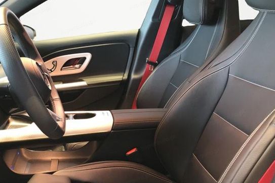 Mercedes CLA 220  4-Matic AMG Line