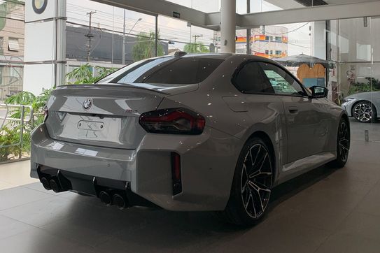 BMW Seria 2 M2
