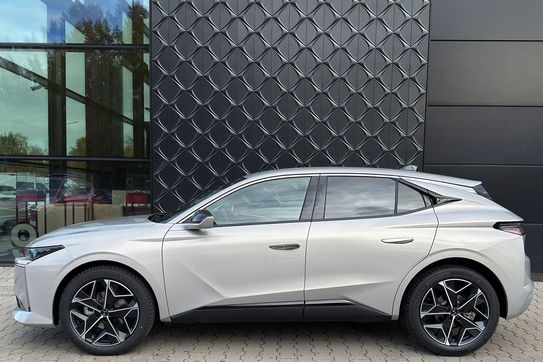 DS N°4 Pallas eDCS6 1.2 mHEV