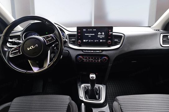 Kia Ceed 1.5 T-GDI M