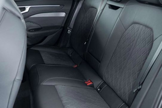 Audi A6 TDI quattro Avant