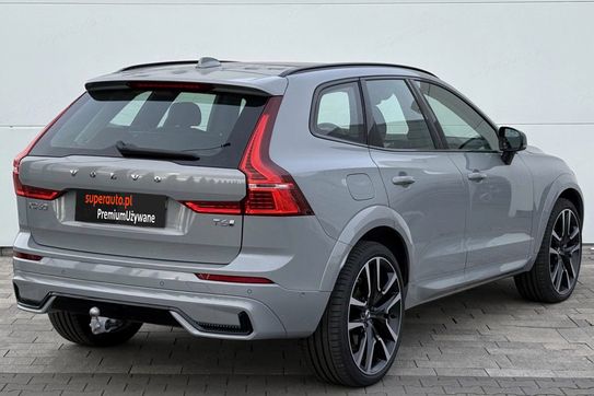 Volvo XC60 T6 Plug-In Hybrid AWD Ultra Dark