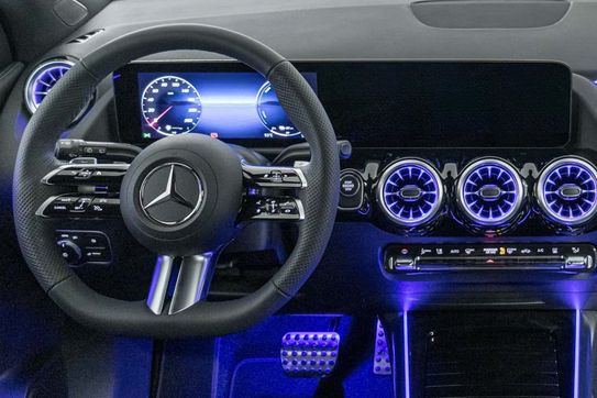 Mercedes GLA 250 e AMG Line