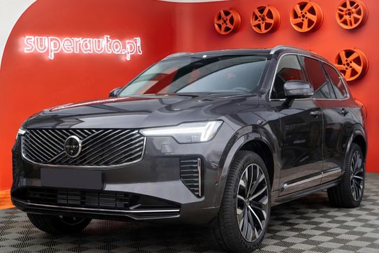 Volvo XC90 B5 AWD Plus Bright 7os