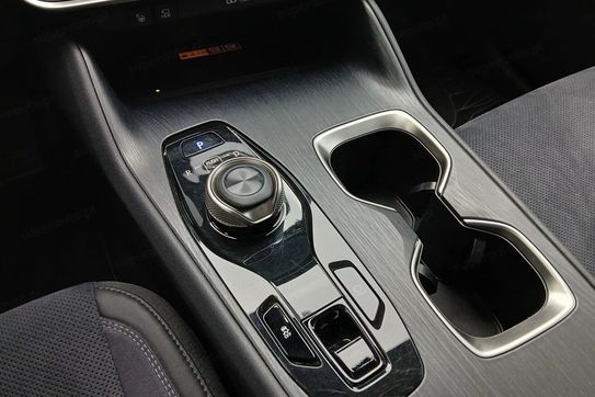 Lexus RZ 450e Omotenashi DIRECT4