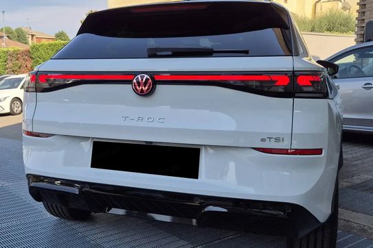 Volkswagen T-Roc R-Line 1.5 eTSI DSG