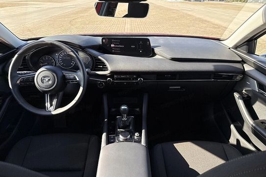 Mazda 3 2.0 Exclusive-Line