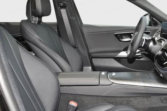 Mercedes Klasa E 220 d  4-Matic AMG