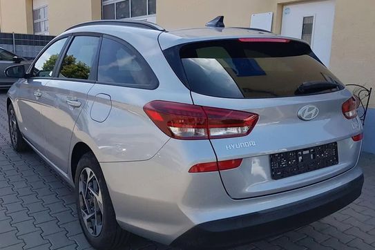 Hyundai i30 1.5 T-GDI 48V Smart DCT
