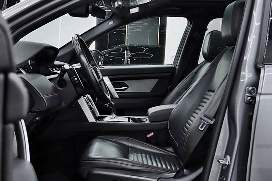 Land Rover Discovery Sport 2.0 P200 mHEV R-Dynamic SE aut