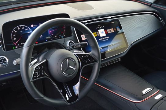 Mercedes Klasa E 220 d 4MATIC Avantgarde