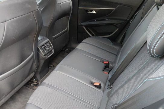 Peugeot 3008 1.5 Allure