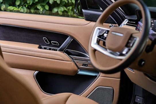 Land Rover Range Rover 3.0 P550e Autobiography