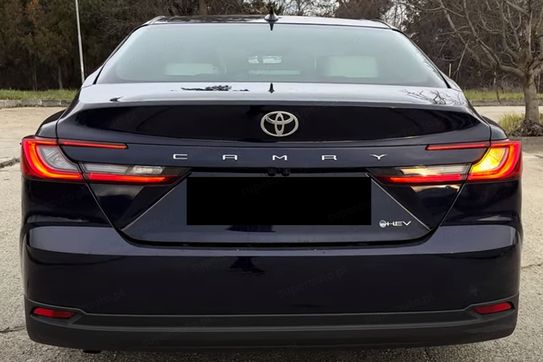 Toyota Camry Prestige 2.5 Hybrid Dynamic Force