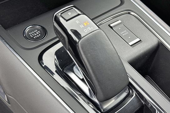 Citroen C5 Aircross Shine Pack 1.6 Hybrid e-EAT8