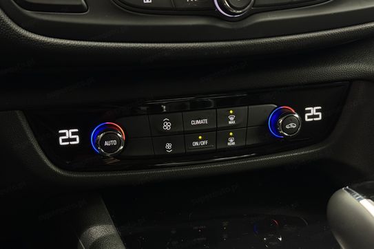 Opel Insignia 2.0 Elegance