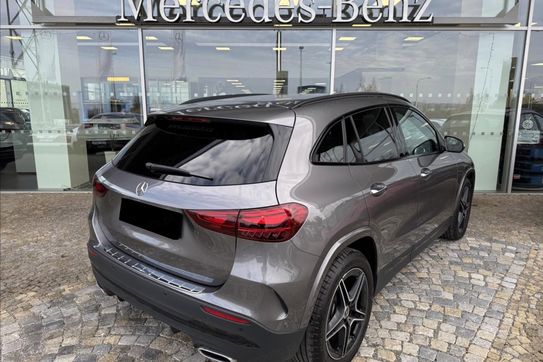 Mercedes GLA 200 AMG Line
