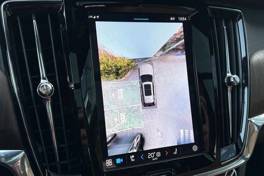 Volvo V90 T6 AWD Plug-In Hybrid Plus Bright