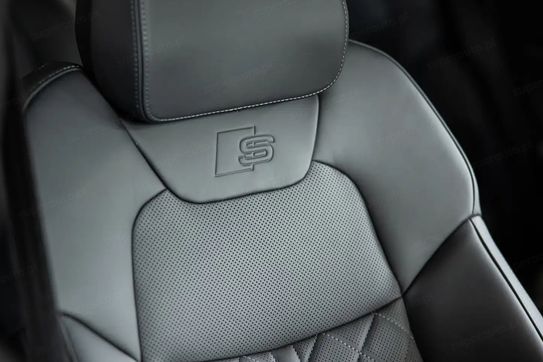 Audi A8 50 TDI quattro