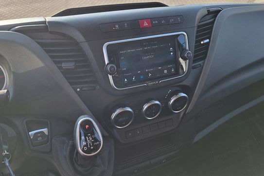 Iveco Daily 35S18 16m3 L4H2 Hi-Matic