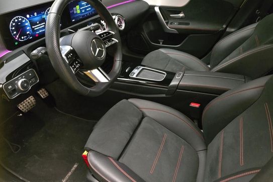 Mercedes Klasa A 200 AMG Line