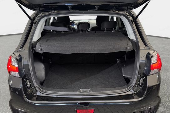Mitsubishi ASX 2.0.2WD Cvt Spirit