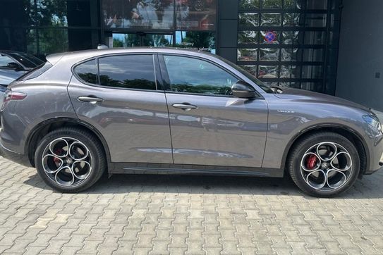 Alfa Romeo Stelvio Turbo Veloce Q4