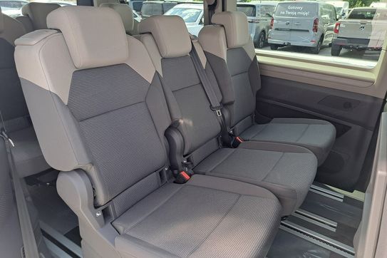 Volkswagen Multivan L2H1 DSG