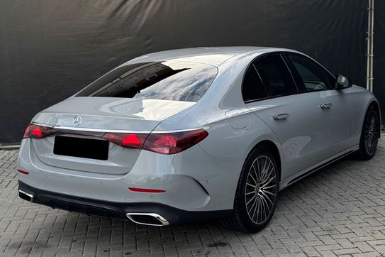 Mercedes Klasa E 220 d 4-Matic AMG
