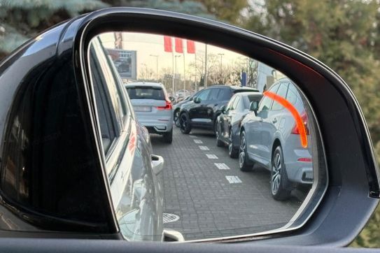 Volvo XC40 B3 Plus Dark aut